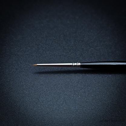 Raphael Series 8400 — Kolinsky Sable Round