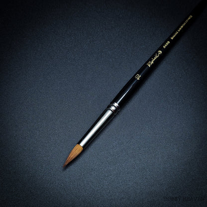 Raphael Series 8400 — Kolinsky Sable Round