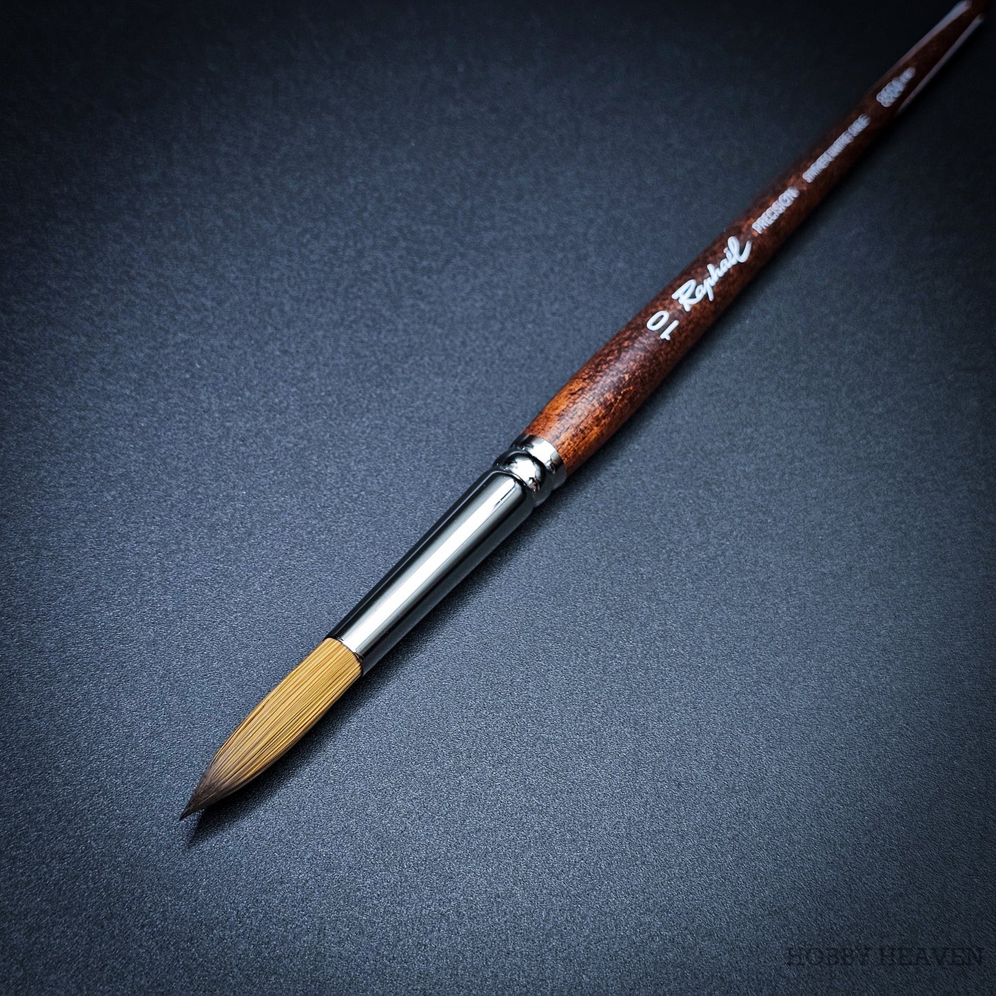 Raphael Precision 8504 — Synthetic Round