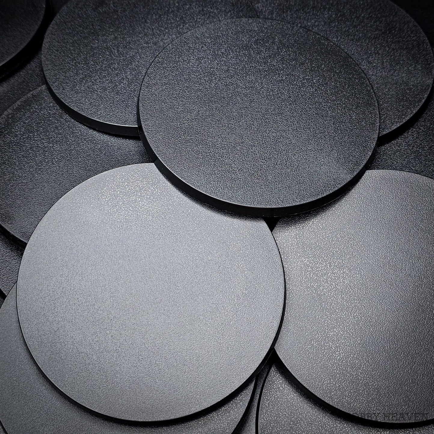 100mm Round Plain Plastic Bases