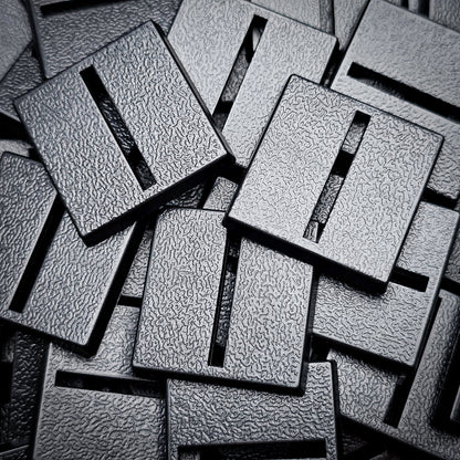 25mm Square Parallel Slotted Plastic Bases