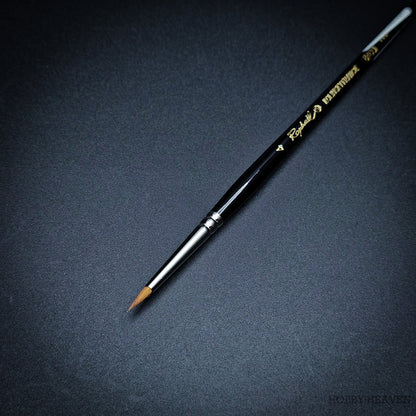 Raphael Series 8400 — Kolinsky Sable Round