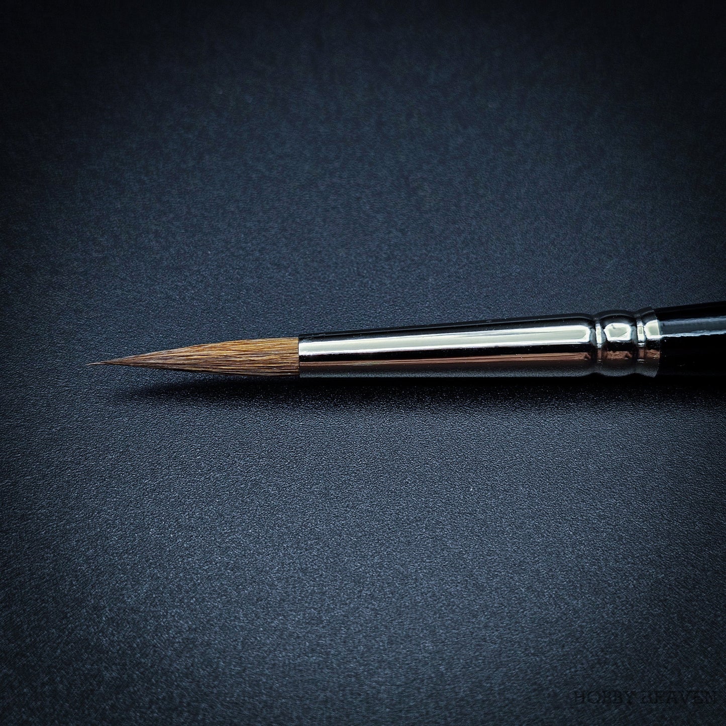 Raphael Series 8408 — Kolinsky Sable Round