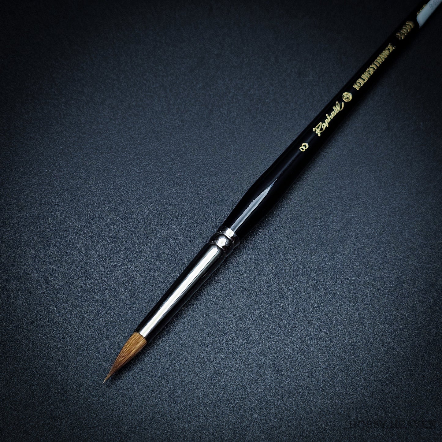 Raphael Series 8400 — Kolinsky Sable Round