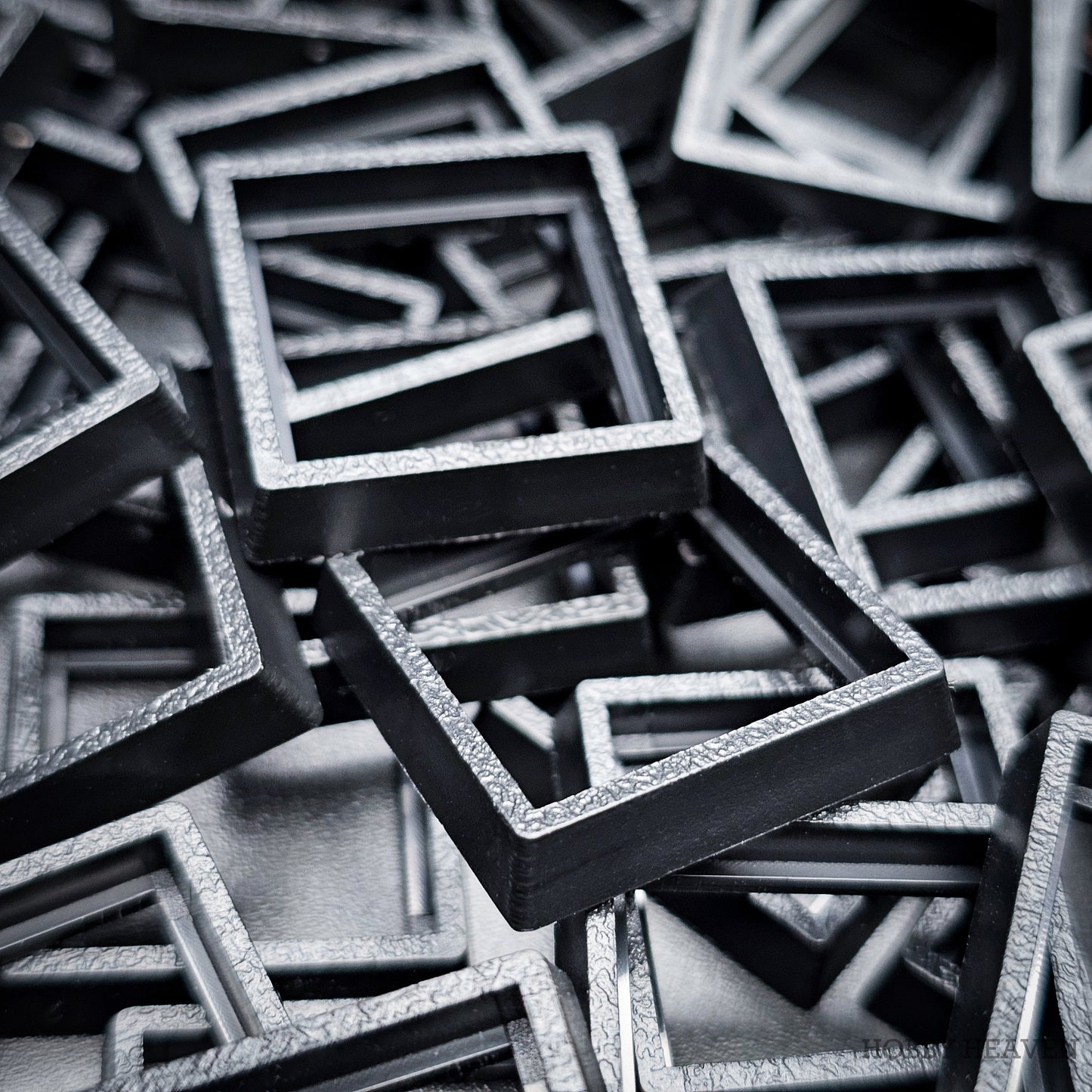 20mm to 25mm Square Base Converter for Wargaming Miniatures | Hobby Heaven