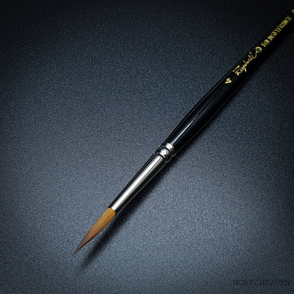 Raphael 8404 — Kolinsky Sable Round