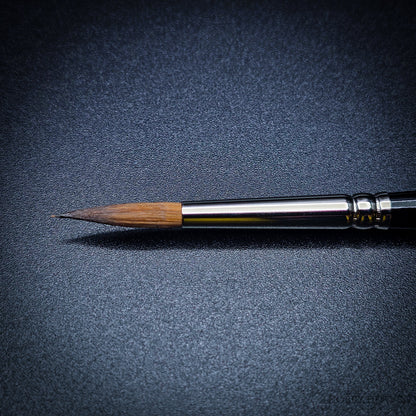 Raphael 8404 — Kolinsky Sable Round