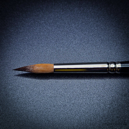 Raphael 8404 — Kolinsky Sable Round